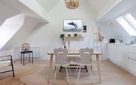 Travel Homes - The Parc, Next To Champ De Mars